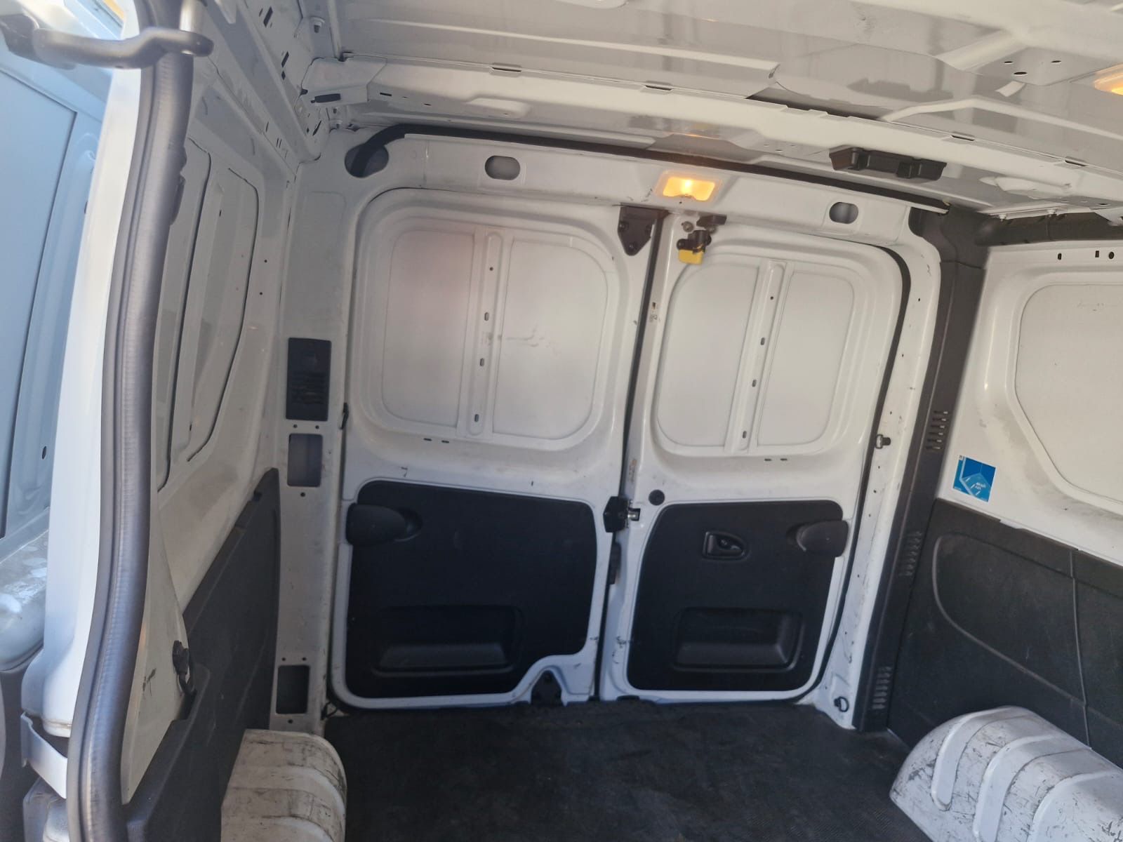 Fahrzeugabbildung Renault Trafic Kasten L1H1 3,0t Komfort