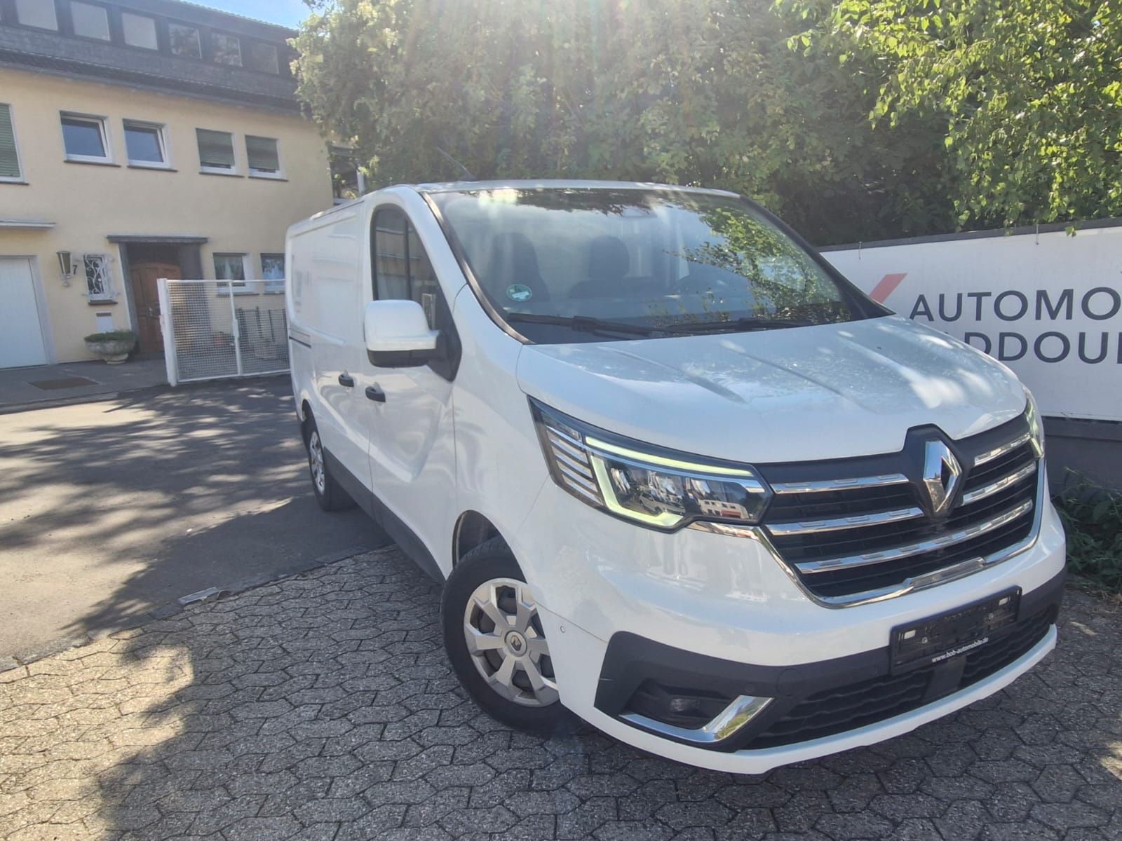 Fahrzeugabbildung Renault Trafic Kasten L1H1 3,0t Komfort
