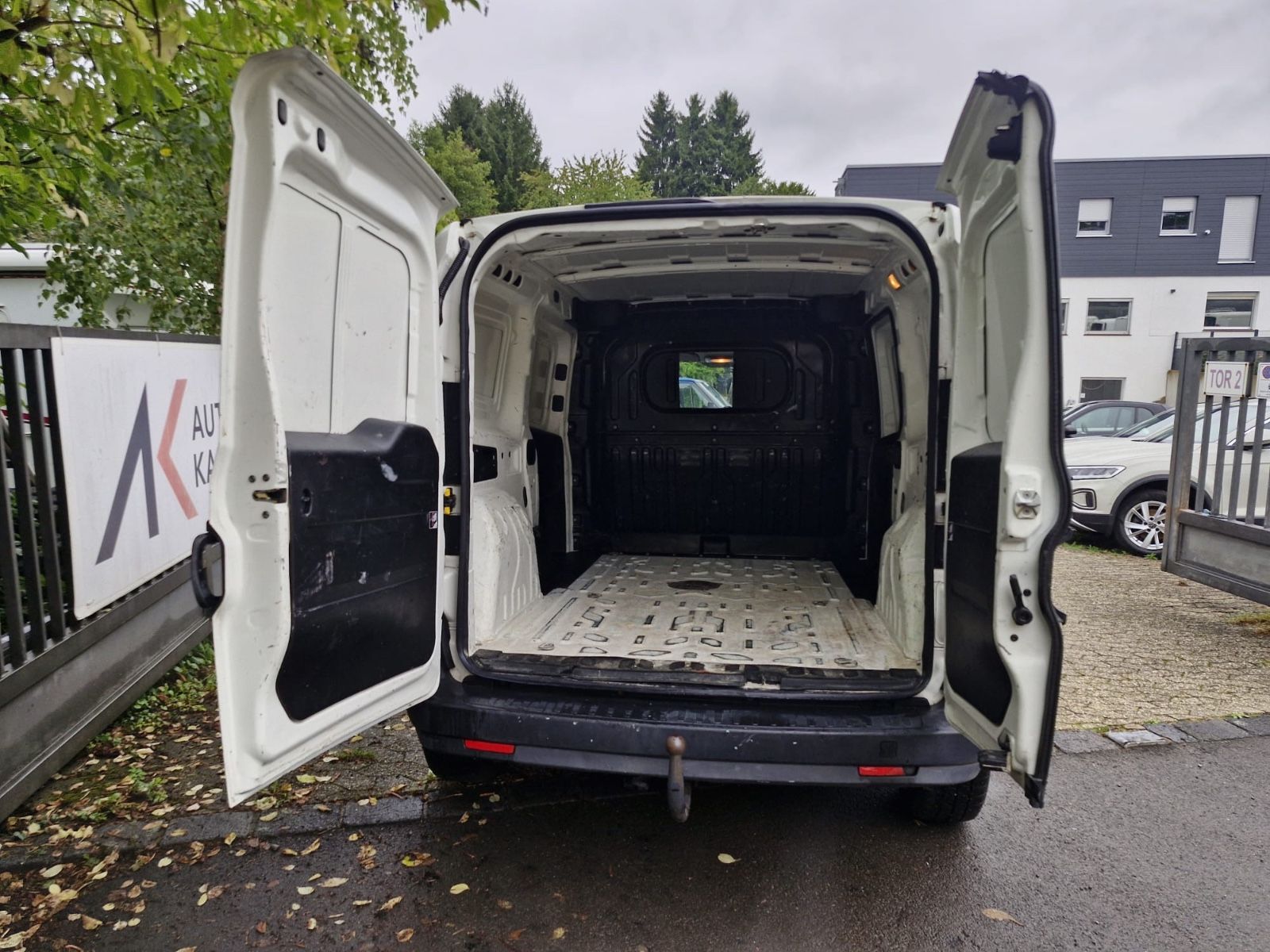 Fahrzeugabbildung Opel Combo D Kasten L2H1 2,4t
