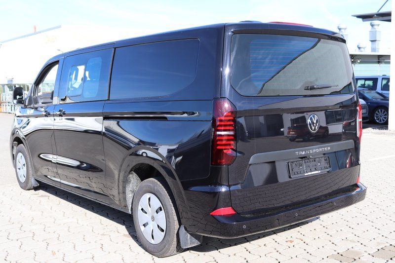 Fahrzeugabbildung Volkswagen T7 Kombi 6-Sitzer 2xSchiebetüre lang LED Kamera