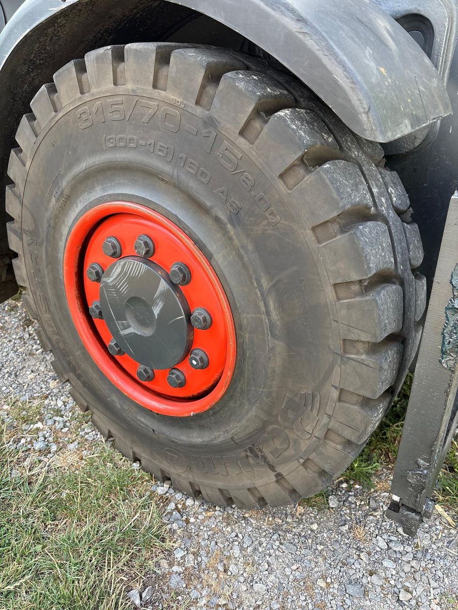 Fahrzeugabbildung Linde H50T-02 | 5t | Triplex 5.000 mm | Nur 8.256h TOP