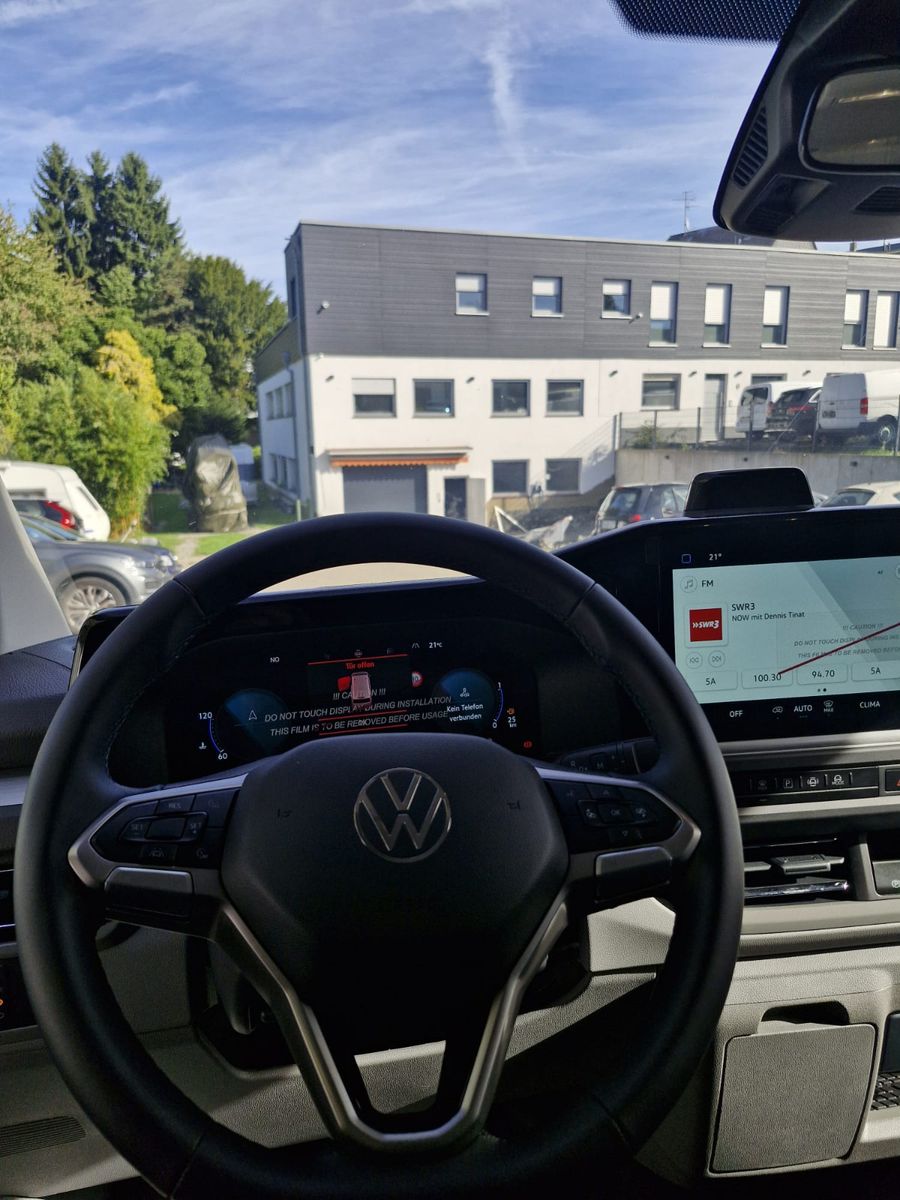 Fahrzeugabbildung Volkswagen T7 Transporter Kasten Aut Lang Sitzh LED Carplay