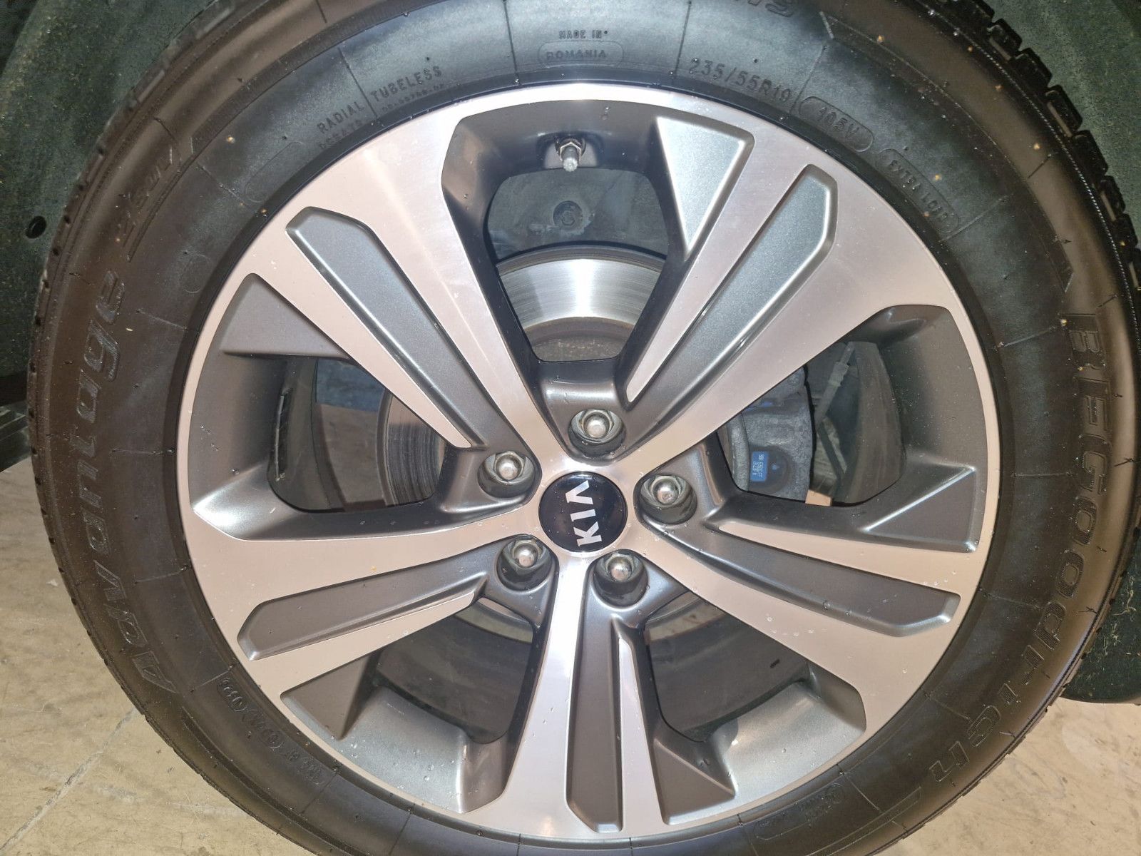 Fahrzeugabbildung Kia Sorento Platinum Edition 4WD 3,5t Anhängelast!!