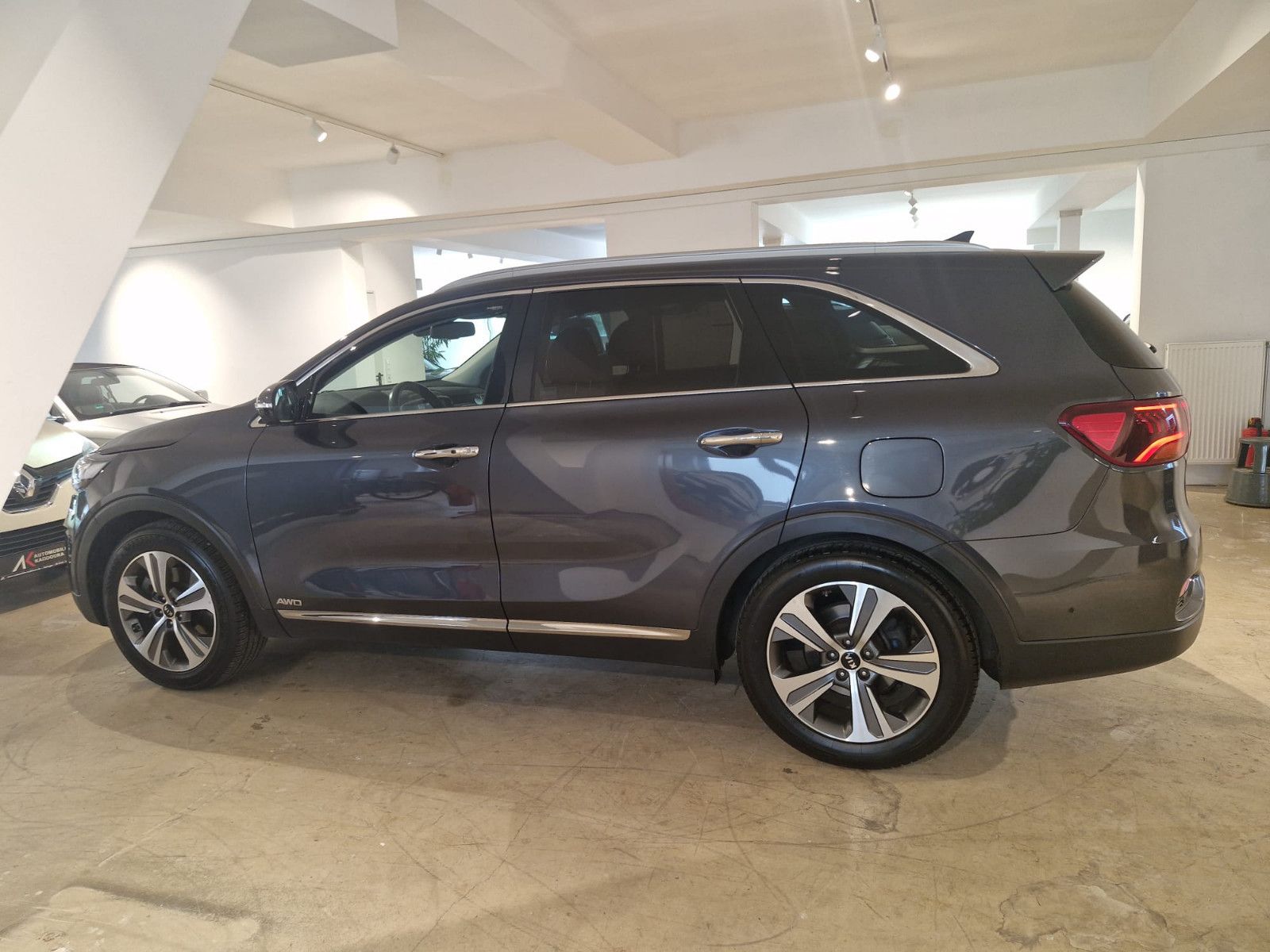 Fahrzeugabbildung Kia Sorento Platinum Edition 4WD 3,5t Anhängelast!!
